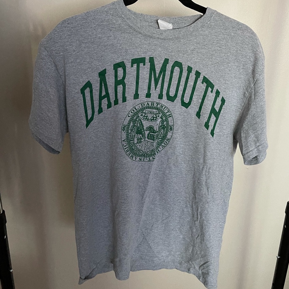 Dartmouth college t shirt - size M